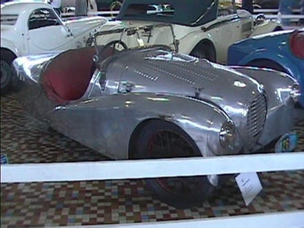 Im Automobilmuseum von Talmont-Saint-Hilaire