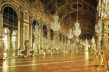 Der Spiegelsaal im Schloss von Versailles